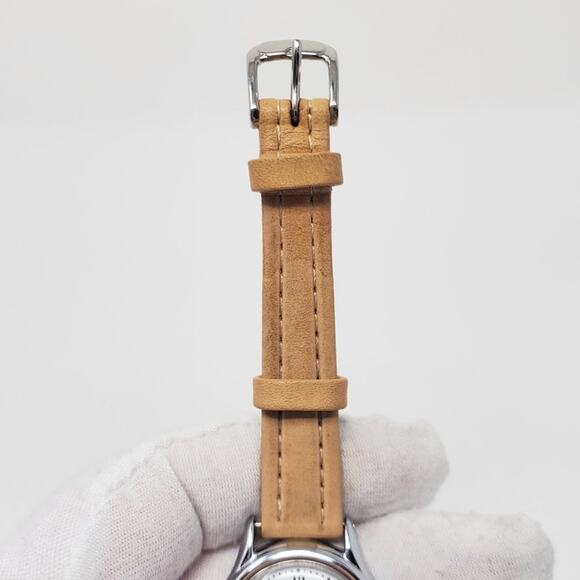 Disney X Lorus Mickey Mouse Vintage Watch with Tan Band - Picture 6 of 14